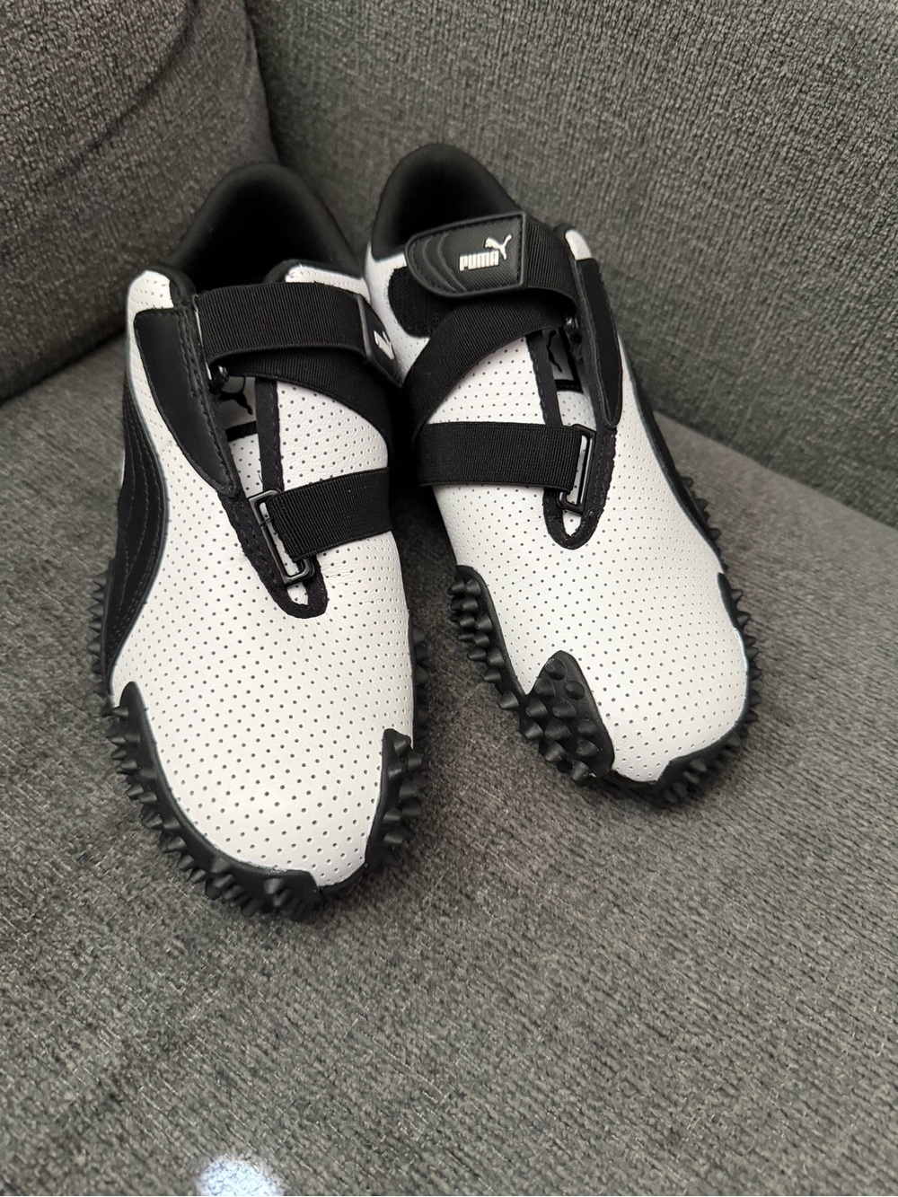 Puma Mostro Perforated Sneakers Ortholite Shoe Black And White Womens 8 - Picture 4 of 6